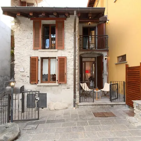 Pozzo 6 Apartment *